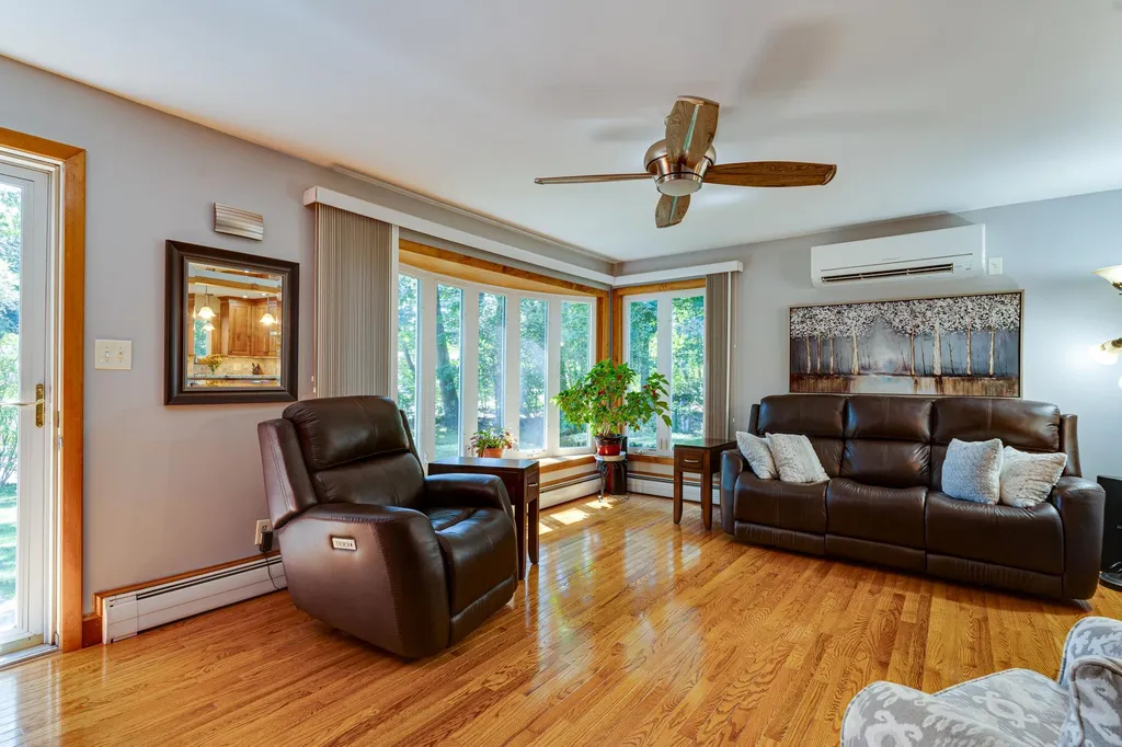 1062 Banfield Road Portsmouth NH 03801
