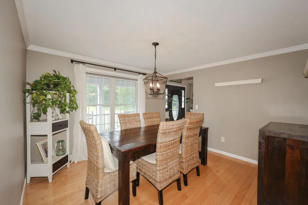 88 Brenton Street Litchfield NH 03052
