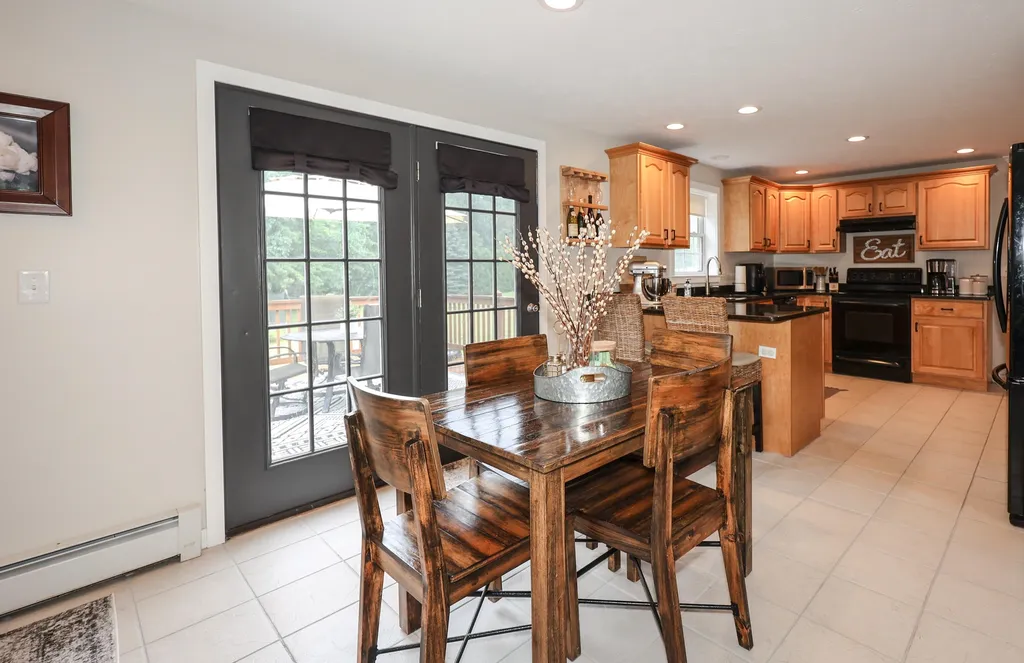 88 Brenton Street Litchfield NH 03052