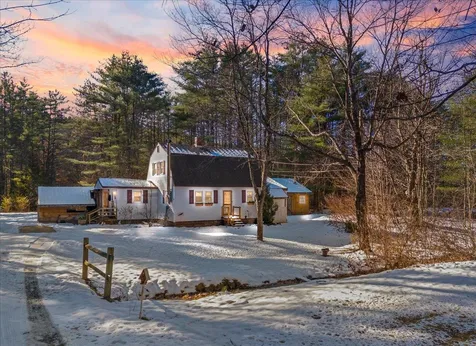 35 Kelley Pond Road New Hampton NH 03256