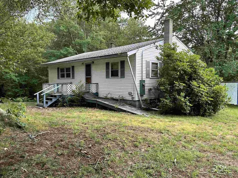 415 Deerfield Road Allenstown NH 03275