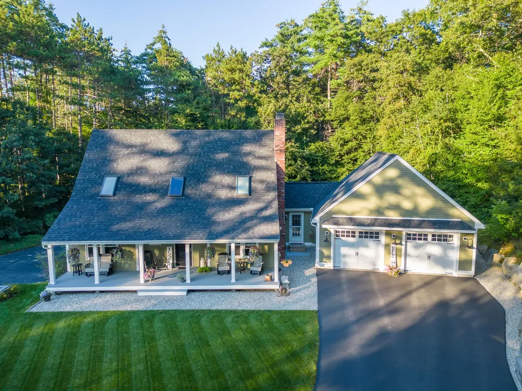 152 Colburn Road Milford NH 03055