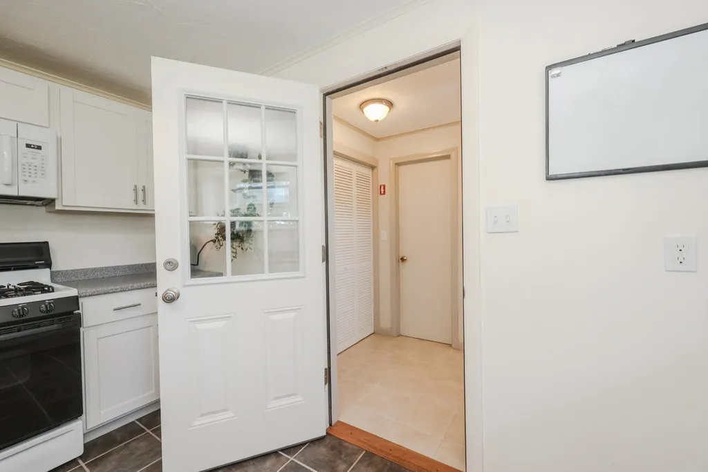 360 Calef Hill Road Tilton NH 03276