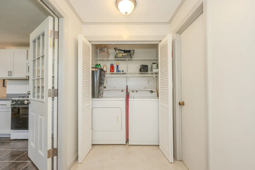 360 Calef Hill Road Tilton NH 03276