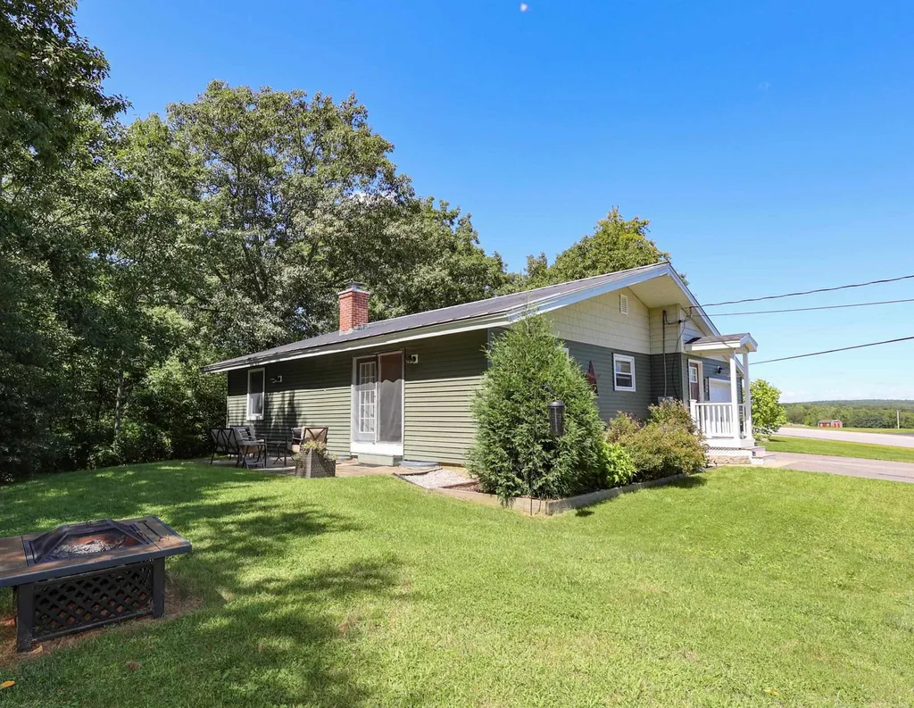360 Calef Hill Road Tilton NH 03276