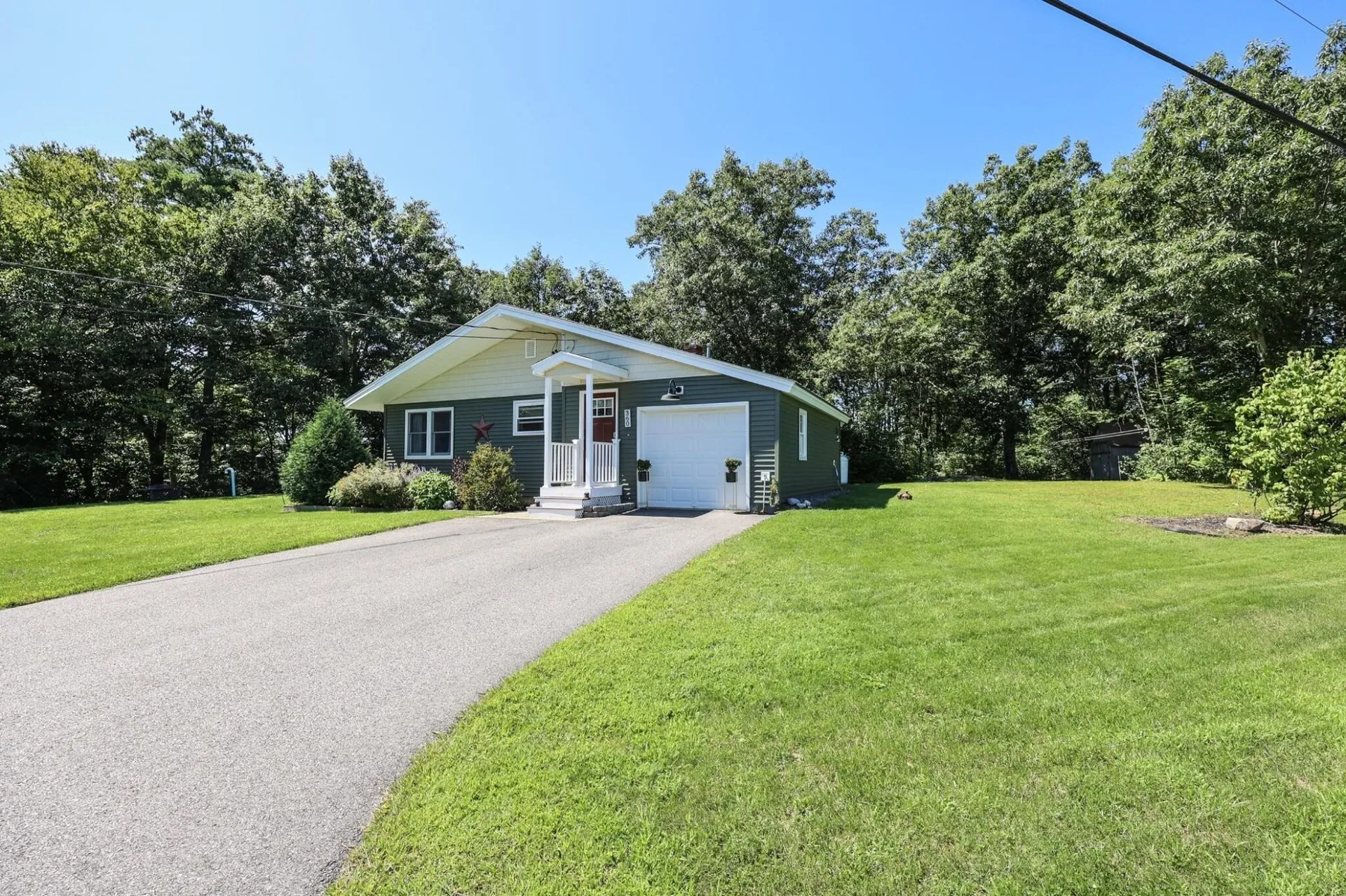360 Calef Hill Road Tilton NH 03276