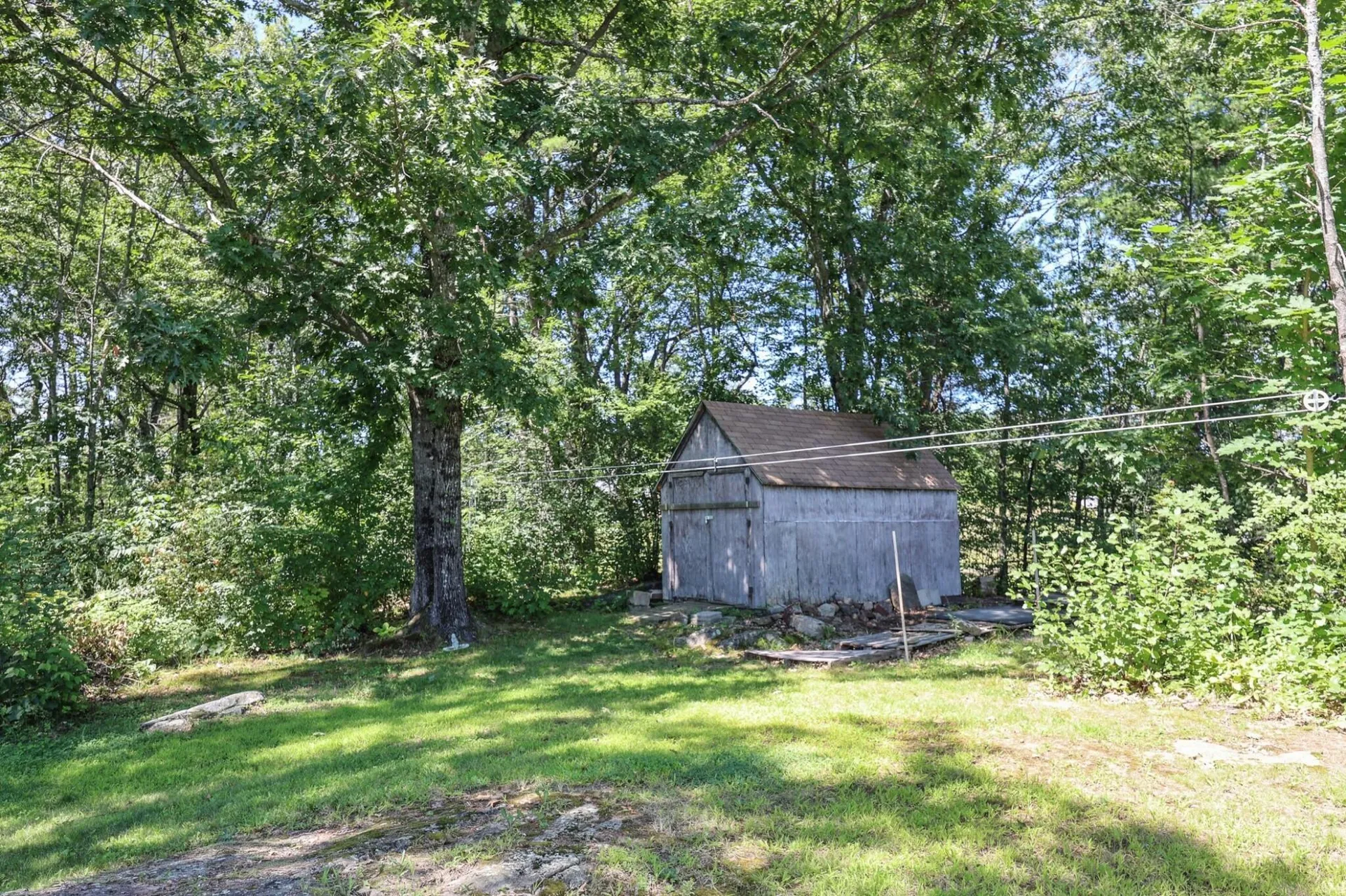 360 Calef Hill Road Tilton NH 03276