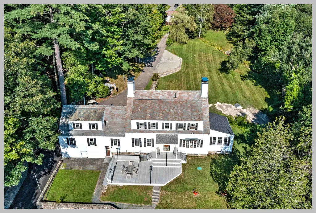 102 Mayhew Turnpike Hebron NH 03241