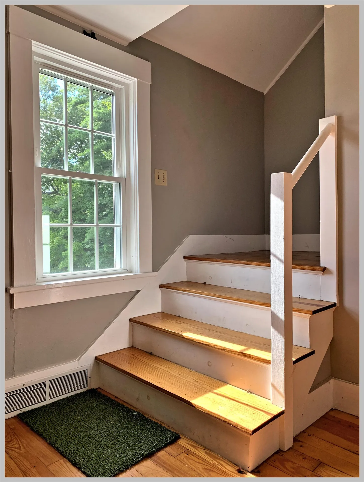 102 Mayhew Turnpike Hebron NH 03241