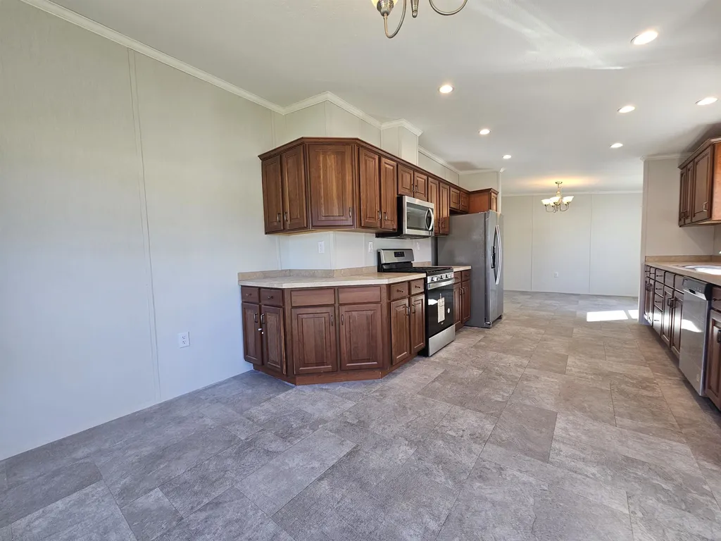 10 N Emperor Drive Concord NH 03303