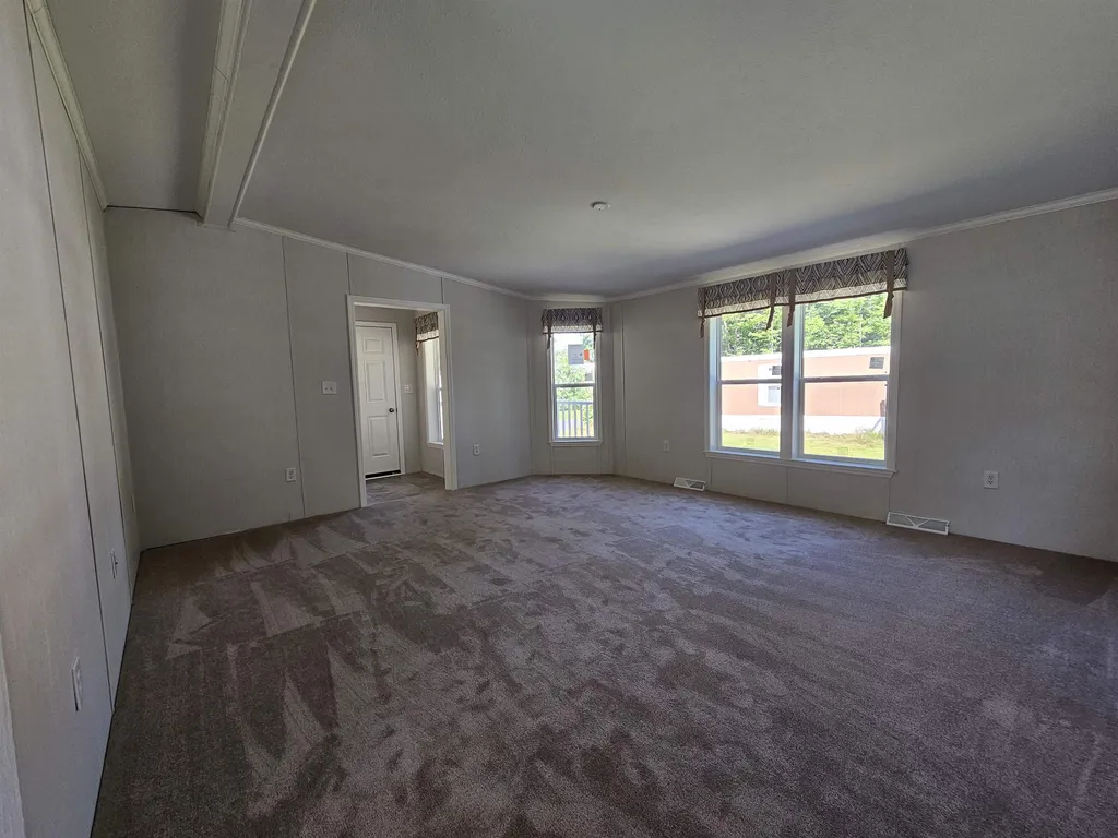 10 N Emperor Drive Concord NH 03303