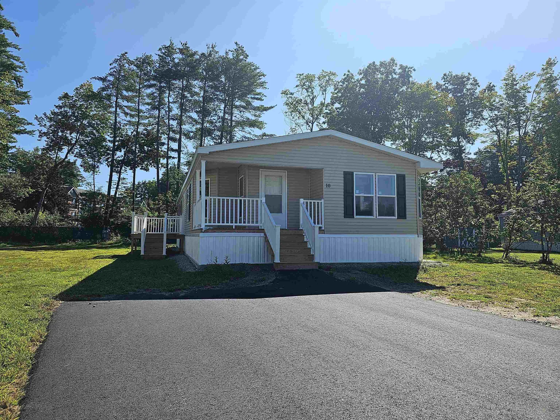 10 N Emperor Drive Concord NH 03303