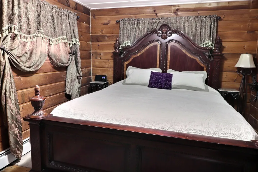 30 Deckmans Road Danbury NH 03230
