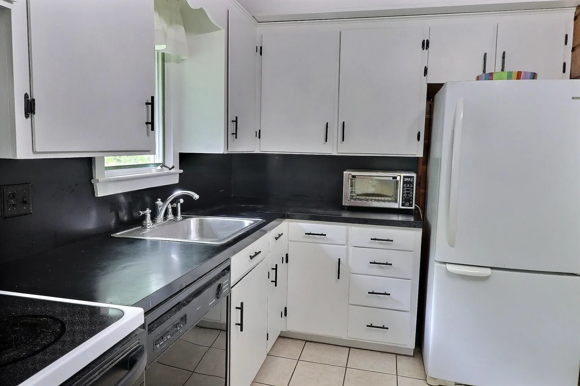 30 Deckmans Road Danbury NH 03230