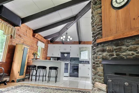 30 Deckmans Road Danbury NH 03230
