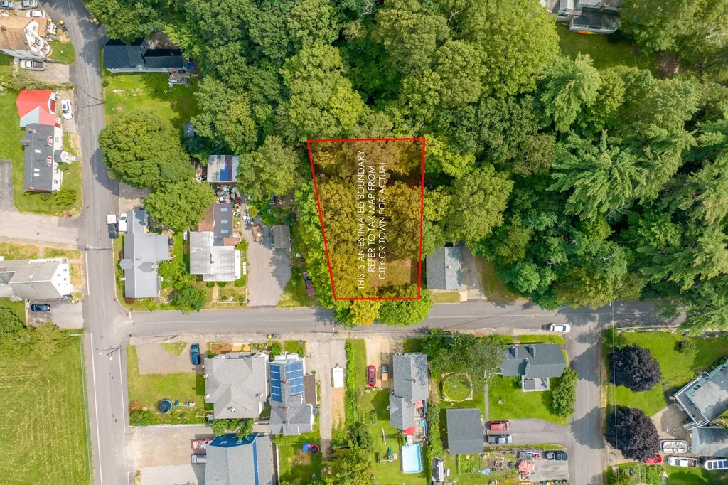 12 Hill Street Laconia NH 03246