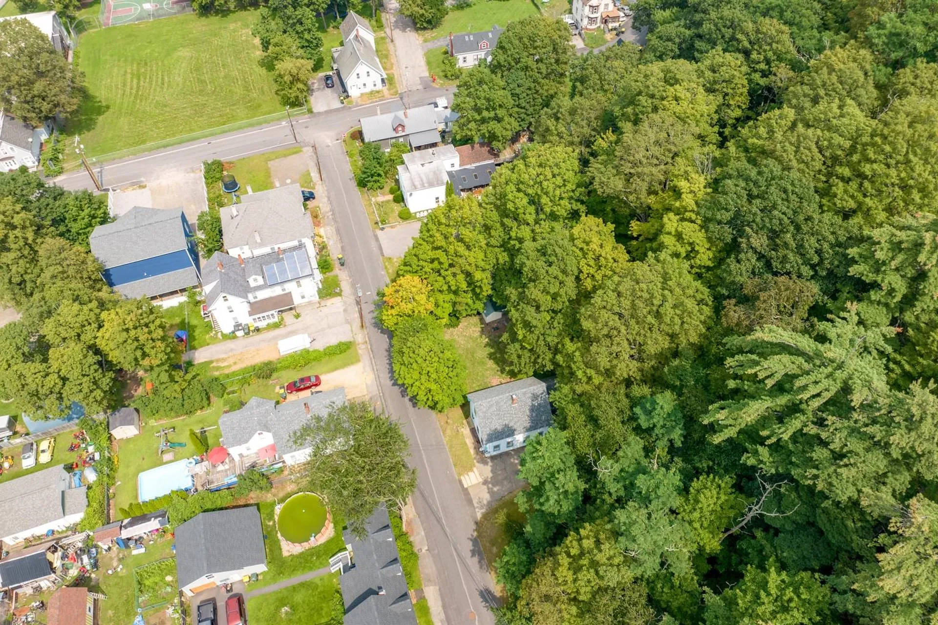 12 Hill Street Laconia NH 03246