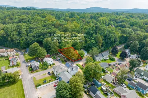 12 Hill Street Laconia NH 03246