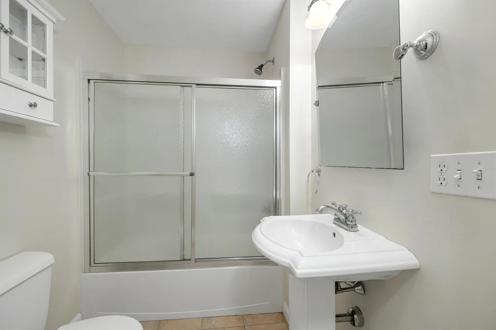 36 Reddington Landing Hampton NH 03842
