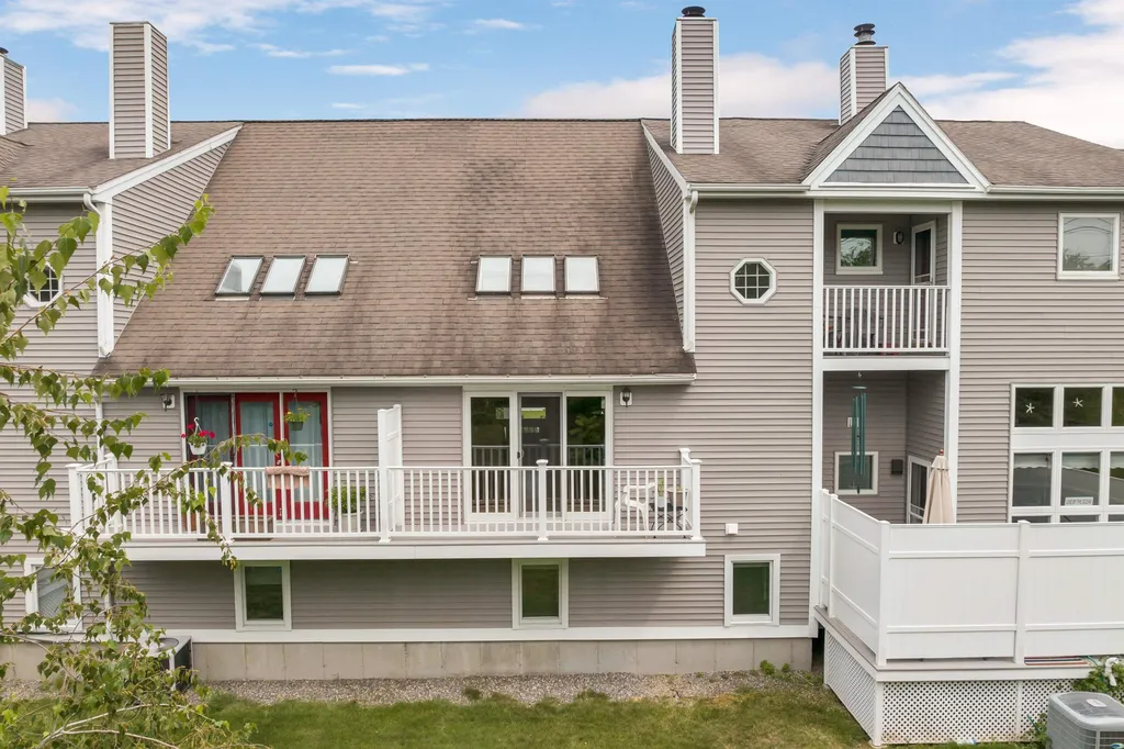 36 Reddington Landing Hampton NH 03842