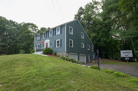 68 Whitman Drive Fremont NH 03044