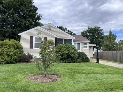 120 Newgate Circle Manchester NH 03102