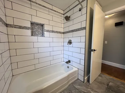 120 Newgate Circle Manchester NH 03102