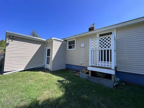 120 Newgate Circle Manchester NH 03102