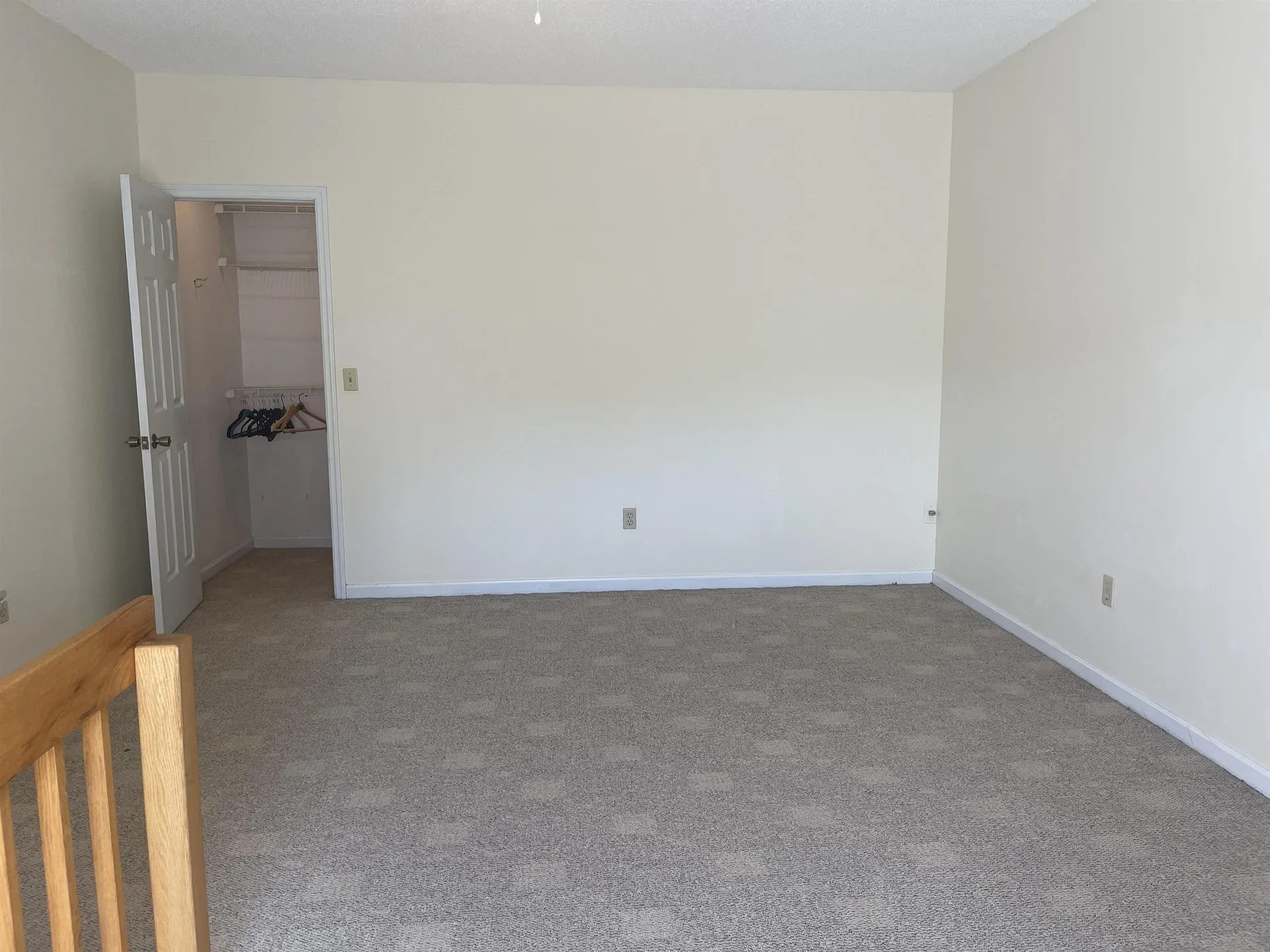 16 Hemlock Ridge Hartford VT 05001