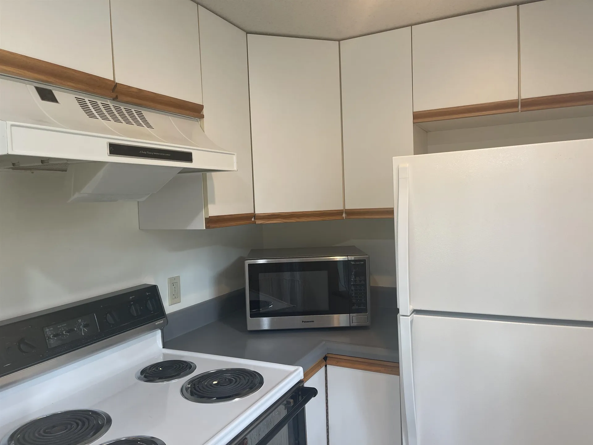 16 Hemlock Ridge Hartford VT 05001