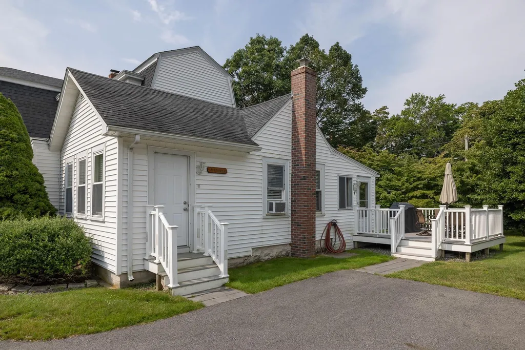 39 Cable Road Rye NH 03870