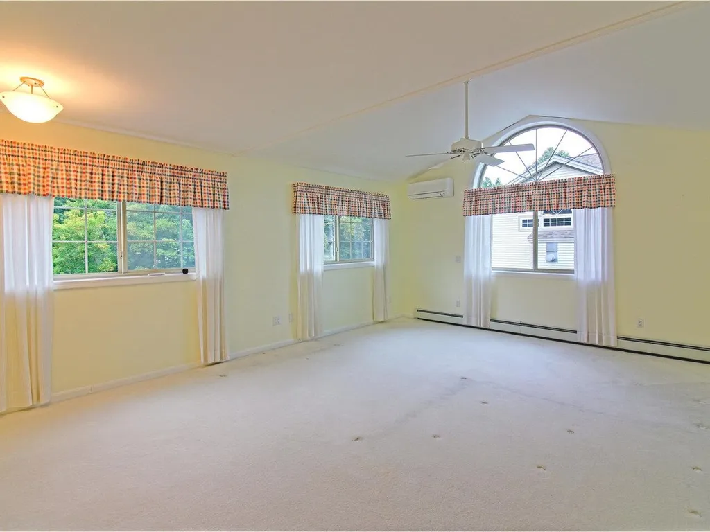 356 Meadowrun Road Williston VT 05495
