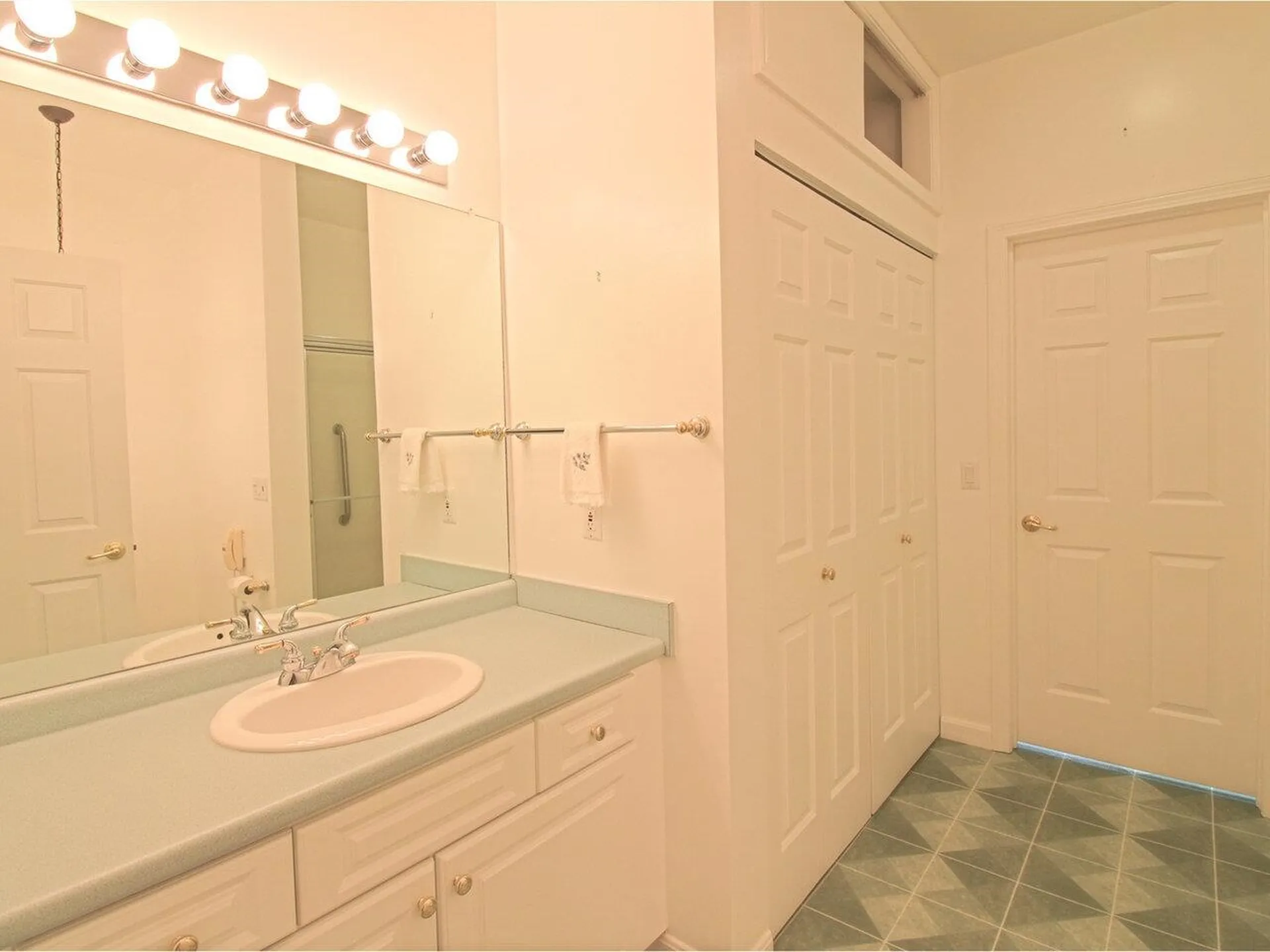 356 Meadowrun Road Williston VT 05495