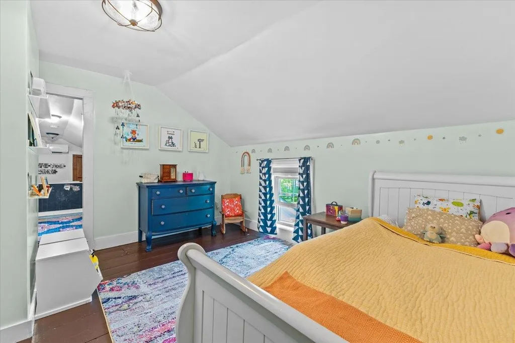 154 Skunk Hollow Jericho VT 05465