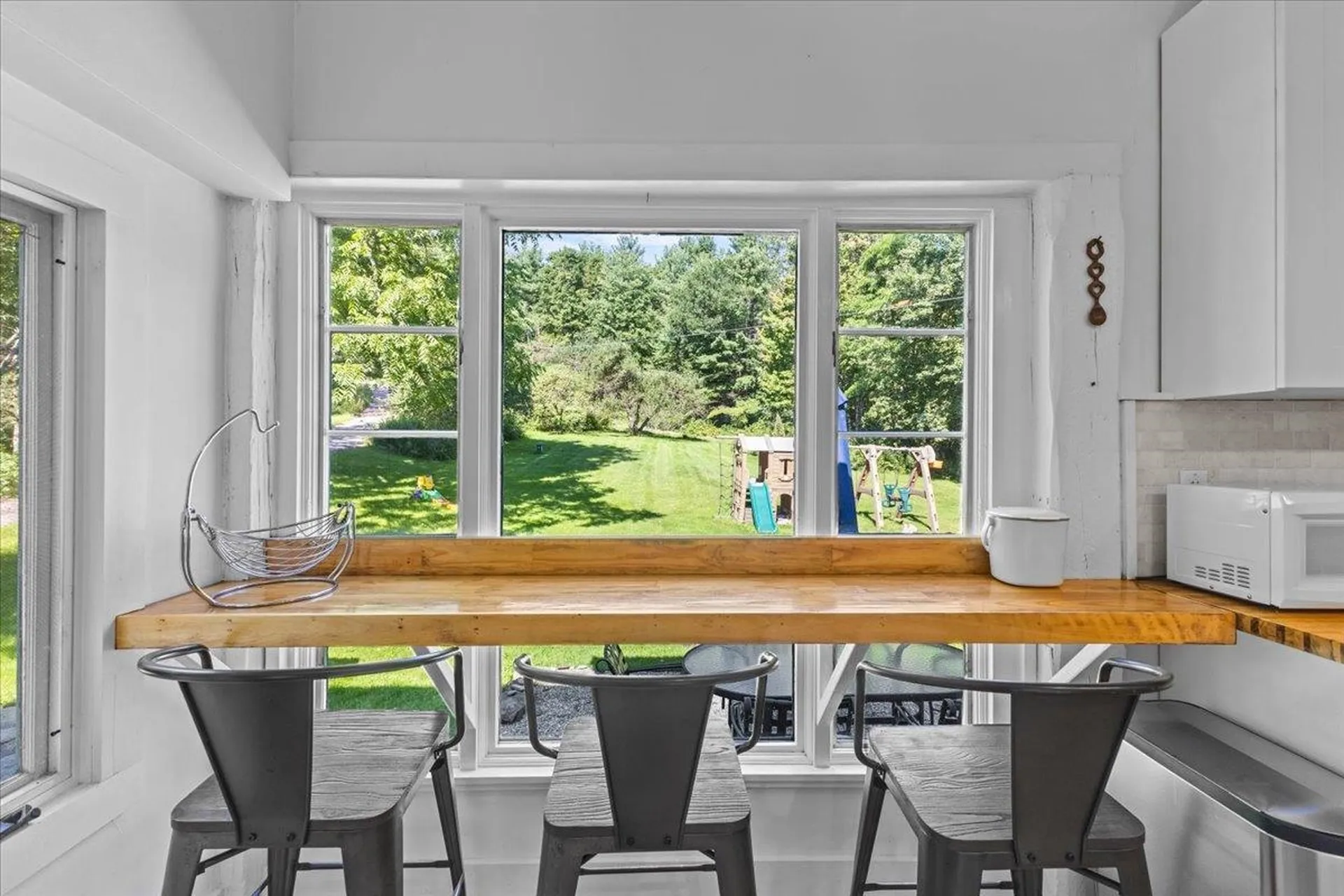 154 Skunk Hollow Jericho VT 05465