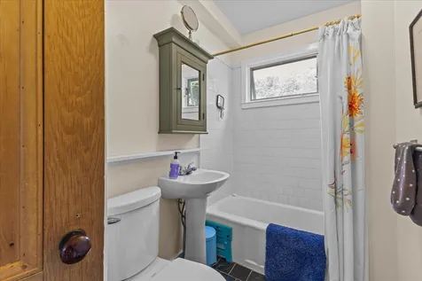 154 Skunk Hollow Jericho VT 05465