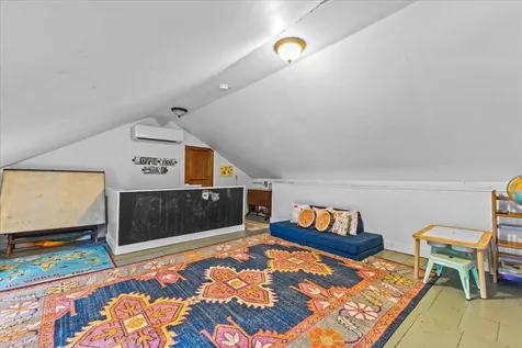 154 Skunk Hollow Jericho VT 05465