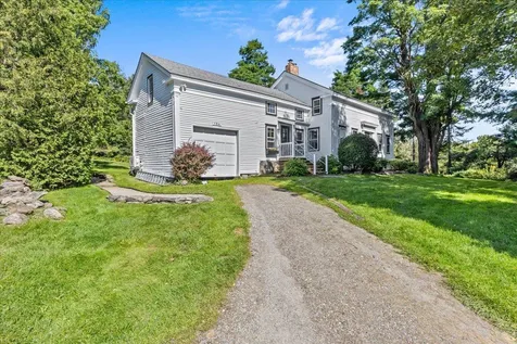 154 Skunk Hollow Jericho VT 05465