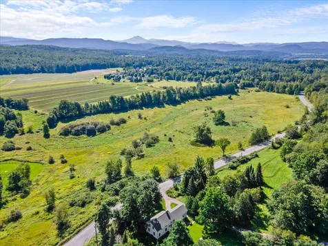 154 Skunk Hollow Jericho VT 05465