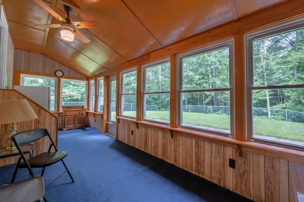 4 Sandy Lane Newport NH 03773