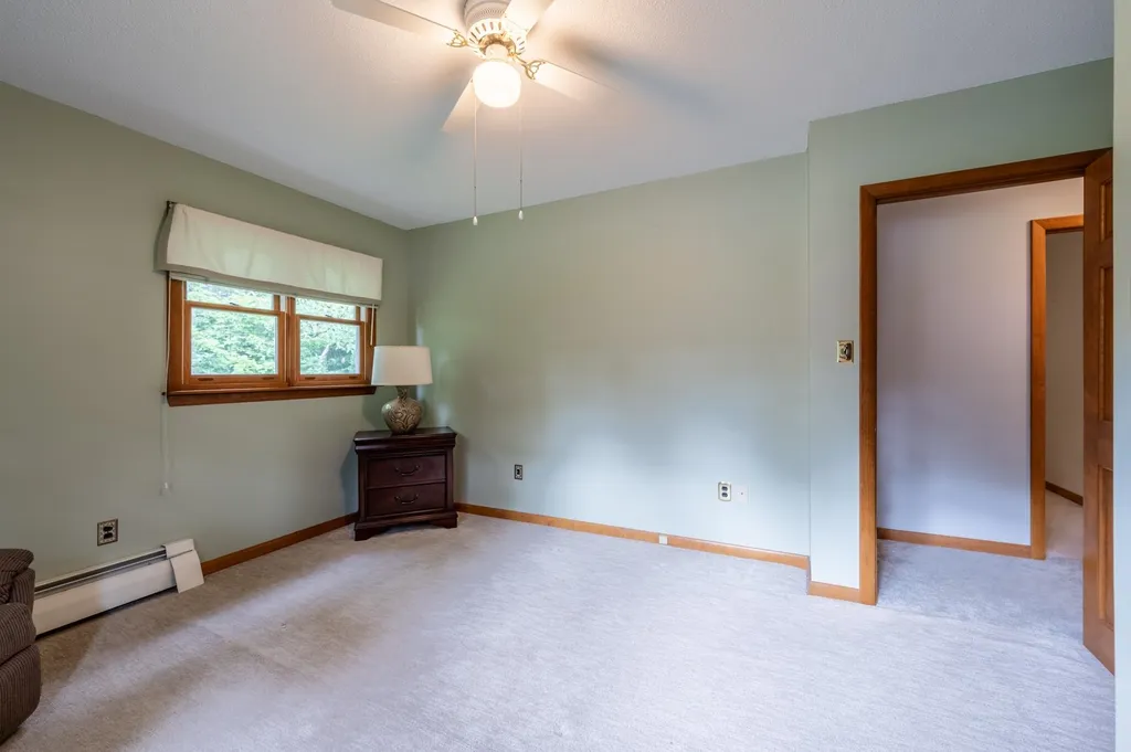 4 Sandy Lane Newport NH 03773