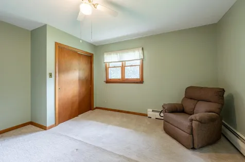 4 Sandy Lane Newport NH 03773