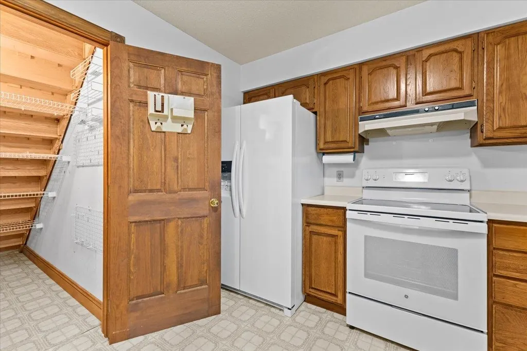 84 Leclair Drive Colchester VT 05446