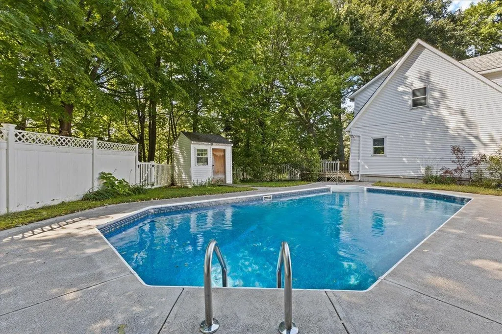 84 Leclair Drive Colchester VT 05446