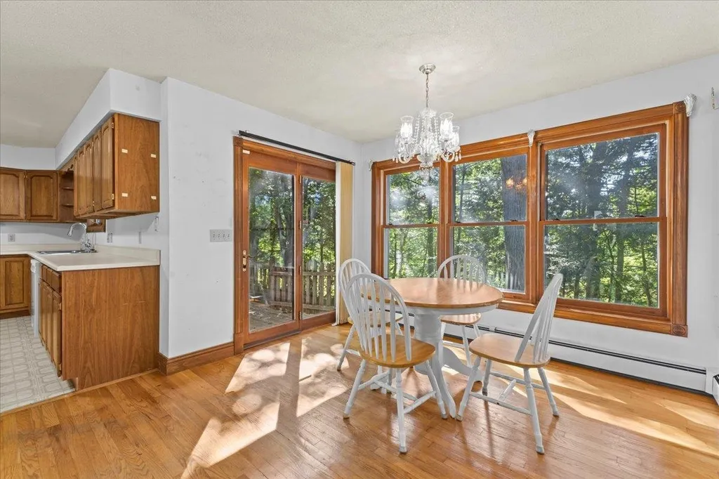 84 Leclair Drive Colchester VT 05446