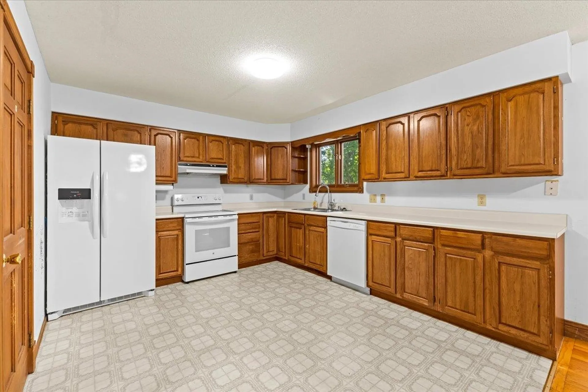 84 Leclair Drive Colchester VT 05446