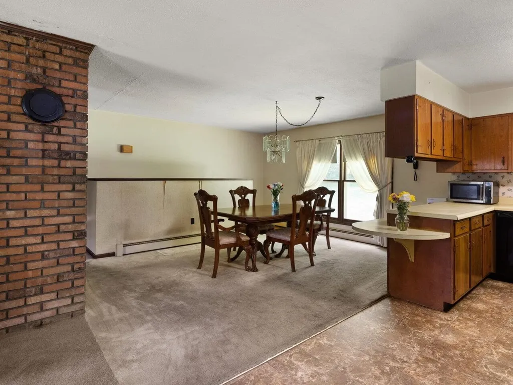 223 Swamp Road Hinesburg VT 05461