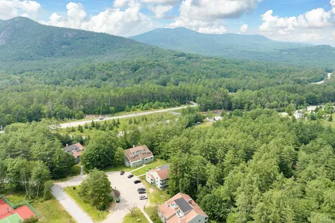17 Seasons At Attitash Road Bartlett NH 03812