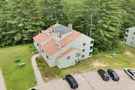 17 Seasons At Attitash Road Bartlett NH 03812
