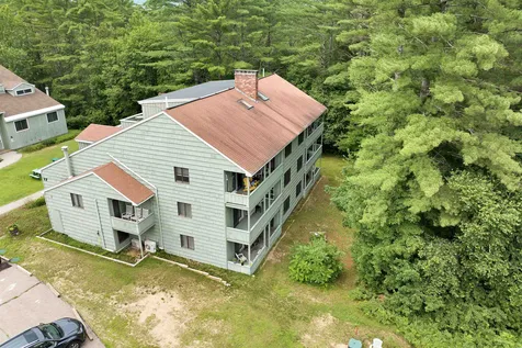 17 Seasons At Attitash Road Bartlett NH 03812